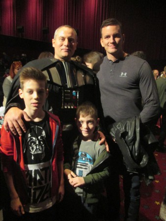 Tóth Gyula alias:Kylo Ren doublőre!